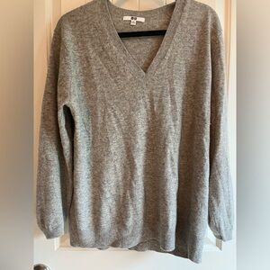 Uniqlo Cashmere Sweater